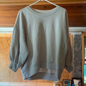 Women's Abercrombie & Fitch Soft A&F Collection Crewneck Pullover Sweatshirt XL